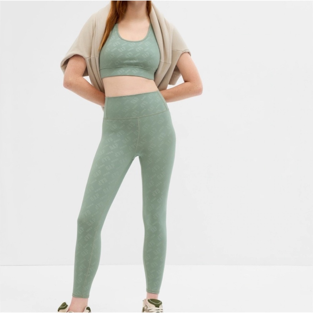 NWT GapFit PowerMove High Rise Leggings (Small)